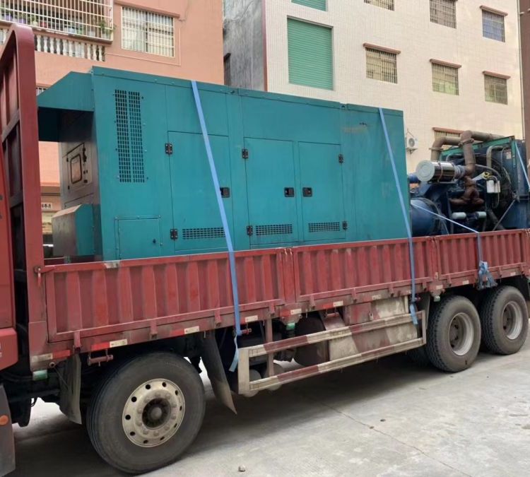 班戈如何在不同负载率下确保 400KW 柴油发电机组的正常运行？
